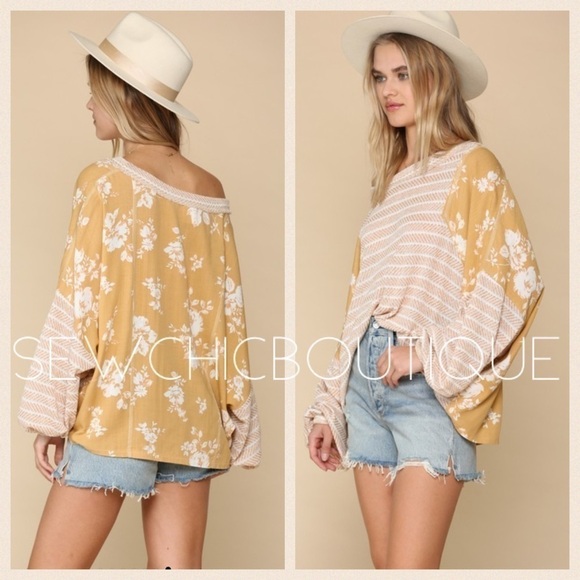 Beautiful Long Sleeve Knit Top w/Rayon Challis Contrast - Picture 3 of 8